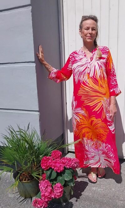 PeaceHeartJoy silkekjolen Michelle maxi dress Coral