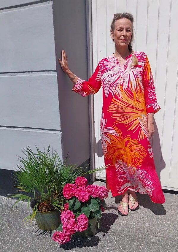 PeaceHeartJoy silkekjolen Michelle maxi dress Coral - Billede 10